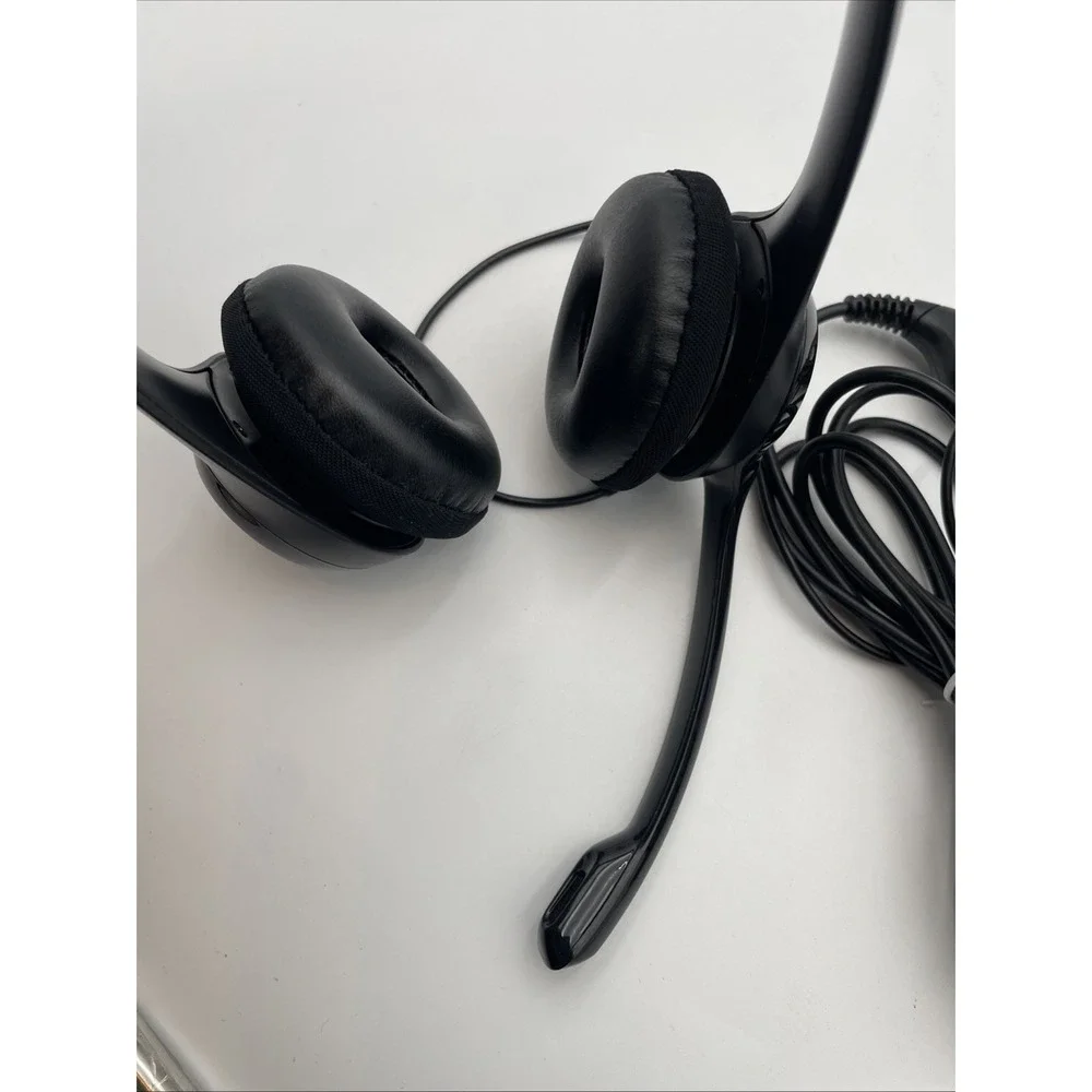 LOGITECH H390 OVER-HEAD USB HEADSET FOR WORK W/ NOISE-CANCELLING MICROPHONE